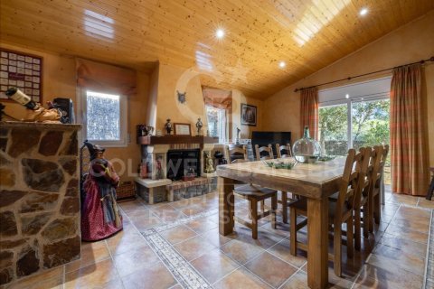 Сasa de 4 dormitorios en venta en Matadepera, Barcelona, Cataluña, Spain № 7959 - foto 3