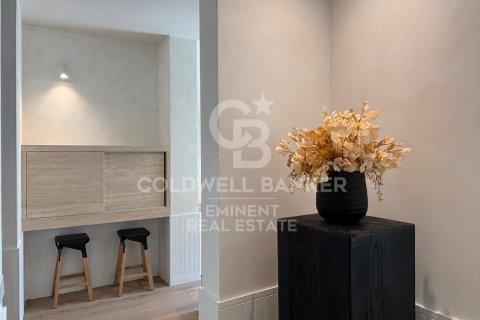Apartamento de 2 dormitorios en venta en Barcelona, Cataluña, Spain № 7961 - foto 14