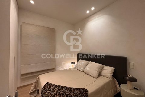 Apartamento de 2 dormitorios en venta en Barcelona, Cataluña, Spain № 7961 - foto 9