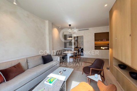 Apartamento de 2 dormitorios en venta en Barcelona, Cataluña, Spain № 7961 - foto 26
