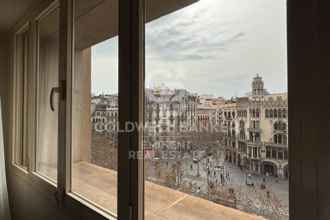 Купить квартиру в Барселона, Испания с 2 спальни, 90м², № 7960 - фото 24