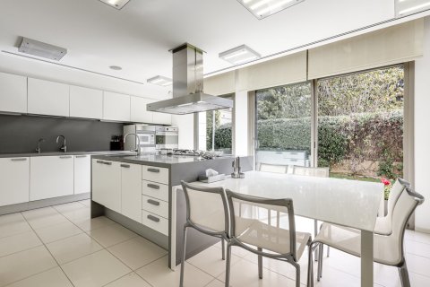 7 bedrooms villa for sale in Pedralbes, Barcelona, Catalonia, Spain № 1231 - photo 24
