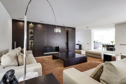 7 bedrooms villa for sale in Pedralbes, Barcelona, Catalonia, Spain № 1231 - photo 10