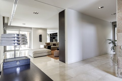 7 bedrooms villa for sale in Pedralbes, Barcelona, Catalonia, Spain № 1231 - photo 20