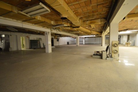 1656 sq.m. commercial property for sale in Barcelona, Catalonia, Spain № 2456 - photo 5