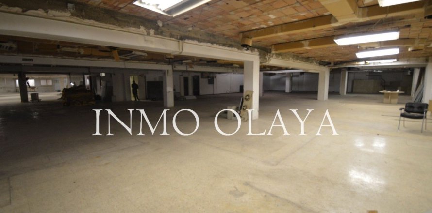 1656 sq.m. commercial property for sale in Barcelona, Catalonia, Spain № 2456
