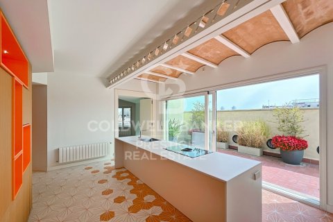 3 bedrooms apartment for sale in Barcelona, Catalonia, Spain № 5930 - photo 6