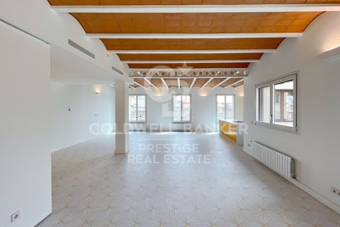 Apartamento de 2 dormitorios en venta en Barcelona, Cataluña, Spain № 5928