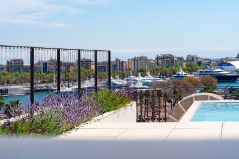 Купить квартиру в Барселона, Испания с 4 комнаты, 183м², № 6232 - фото 29