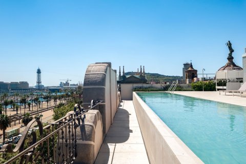 Купить квартиру в Барселона, Испания с 4 комнаты, 183м², № 6232 - фото 28