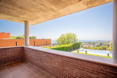 Сasa de 7 dormitorios en venta en Sant Andreu de Llavaneres, Barcelona, Cataluña, Spain № 6236 - foto 30