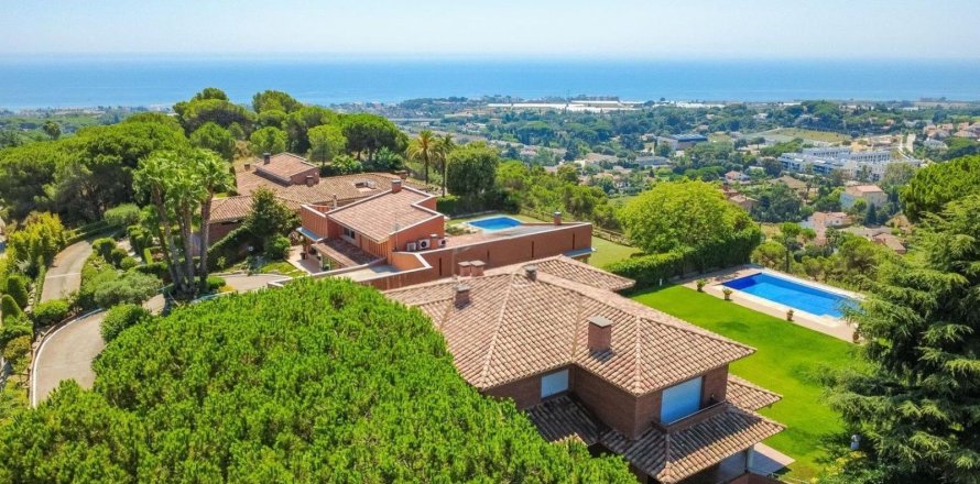Сasa de 7 dormitorios en venta en Sant Andreu de Llavaneres, Barcelona, Cataluña, Spain № 6236