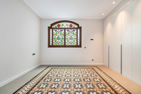 Apartamento de 3 dormitorios en venta en Barcelona, Cataluña, Spain № 6233 - foto 24