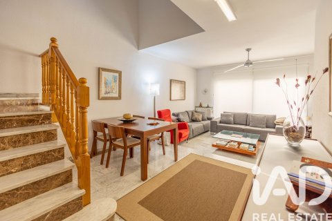 Купить квартиру в Виланова-и-ла-Желтру, Испания с 4 спальни, 238.73м², № 7353 - фото 23