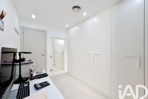 4 bedrooms apartment for sale in Sant Pere de Ribes, Barcelona, Catalonia, Spain № 7354 - photo 14