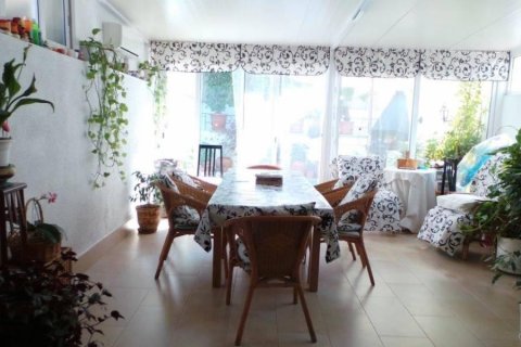 Villa de 3 dormitorios en venta en Badalona, Barcelona, Cataluña, Spain № 1191