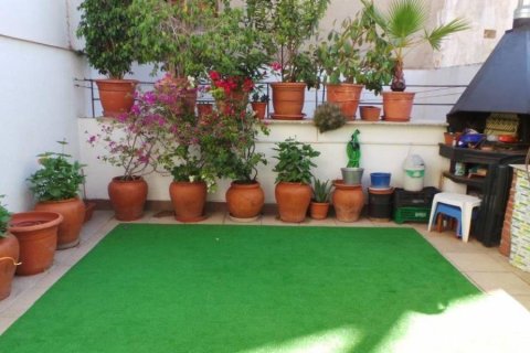 Villa de 3 dormitorios en venta en Badalona, Barcelona, Cataluña, Spain № 1191 - foto 5