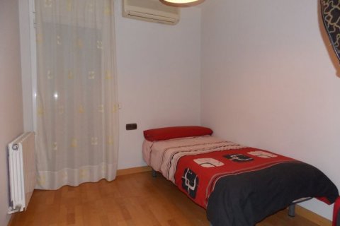 Villa de 3 dormitorios en venta en Badalona, Barcelona, Cataluña, Spain № 1189 - foto 25