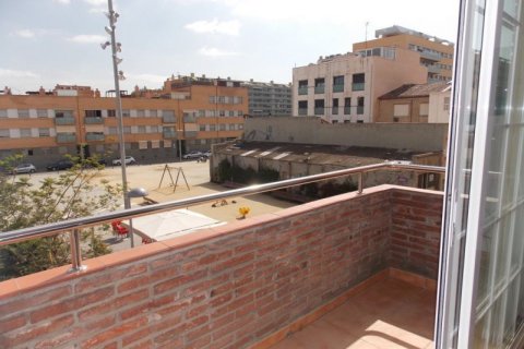 Villa de 3 dormitorios en venta en Badalona, Barcelona, Cataluña, Spain № 1189 - foto 23