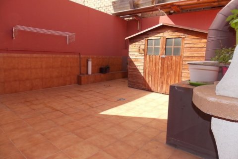 Villa de 3 dormitorios en venta en Badalona, Barcelona, Cataluña, Spain № 1189 - foto 13
