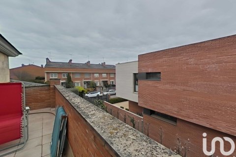 Сasa de 6 dormitorios en venta en Alpicat, Lérida, Cataluña, Spain № 4984 - foto 13