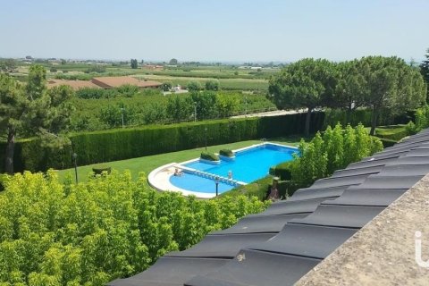 Сasa de 6 dormitorios en venta en Alpicat, Lérida, Cataluña, Spain № 4984 - foto 2