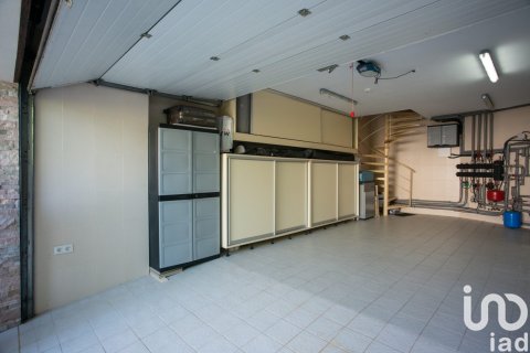 Сasa de 4 dormitorios en venta en Lloret de Mar, Gerona, Cataluña, Spain № 4985 - foto 23