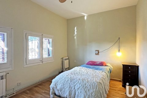 Сasa de 5 dormitorios en venta en Barcelona, Cataluña, Spain № 4981 - foto 25