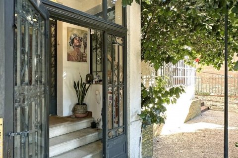 Сasa de 5 dormitorios en venta en Barcelona, Cataluña, Spain № 4981 - foto 3