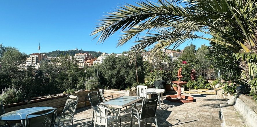 Сasa de 5 dormitorios en venta en Barcelona, Cataluña, Spain № 4981