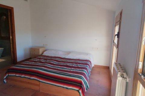  Castillos de 3 dormitorios en venta en Torredembarra, Tarragona, Cataluña, Spain № 4983 - foto 23