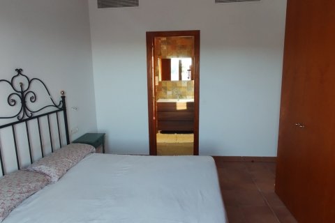  Castillos de 3 dormitorios en venta en Torredembarra, Tarragona, Cataluña, Spain № 4983 - foto 18
