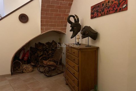Сasa de 5 dormitorios en venta en Olivella, Barcelona, Cataluña, Spain № 1938 - foto 17