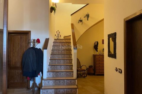 Сasa de 5 dormitorios en venta en Olivella, Barcelona, Cataluña, Spain № 1938 - foto 28