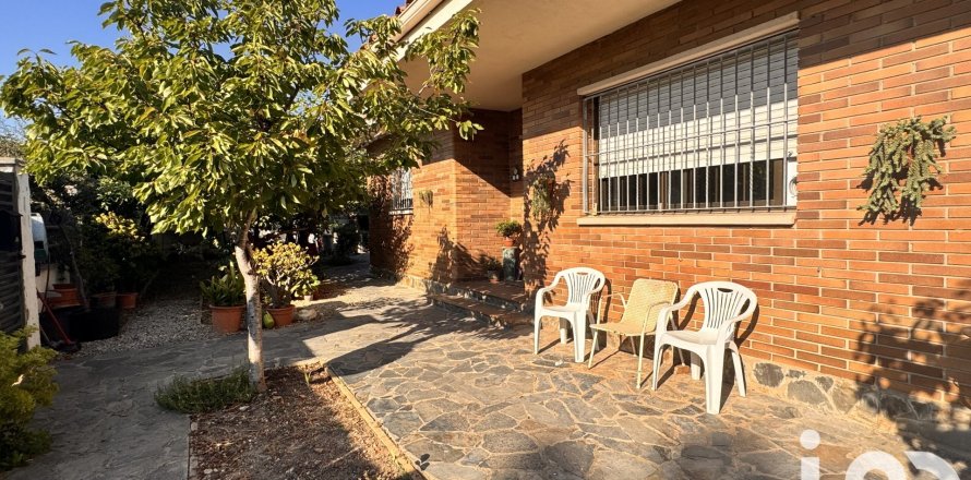 Сasa de 3 dormitorios en venta en Sitges, Barcelona, Cataluña, Spain № 4856