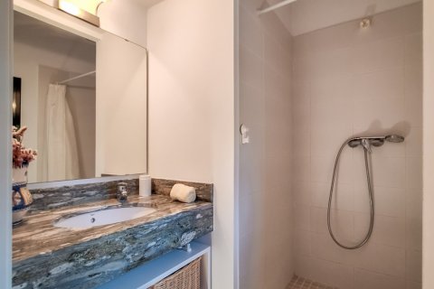 Сasa de 3 dormitorios en venta en Navata, Gerona, Cataluña, Spain № 4859 - foto 20