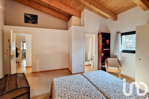 Сasa de 3 dormitorios en venta en Navata, Gerona, Cataluña, Spain № 4859 - foto 19