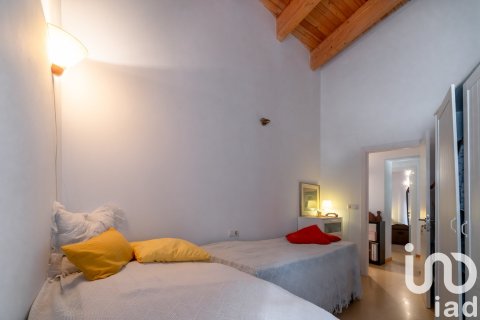 Сasa de 3 dormitorios en venta en Navata, Gerona, Cataluña, Spain № 4859 - foto 21