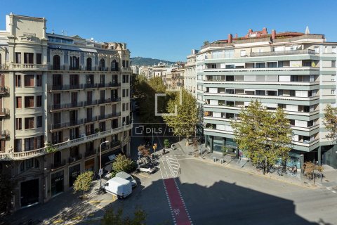 3 bedrooms apartment for sale in Barcelona, Catalonia, Spain № 8604 - photo 28