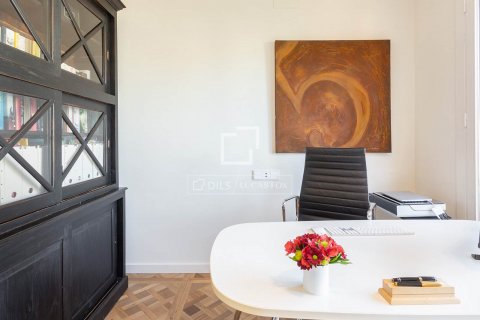 3 bedrooms apartment for sale in Barcelona, Catalonia, Spain № 8604 - photo 24