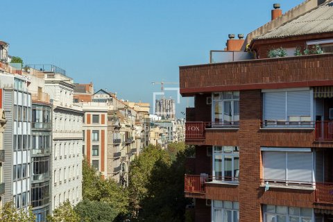 3 bedrooms apartment for sale in Barcelona, Catalonia, Spain № 8604 - photo 30
