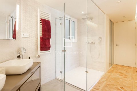 3 bedrooms apartment for sale in Barcelona, Catalonia, Spain № 8604 - photo 21