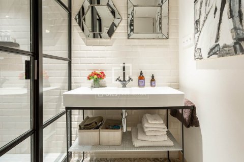 3 bedrooms apartment for sale in Barcelona, Catalonia, Spain № 8604 - photo 23