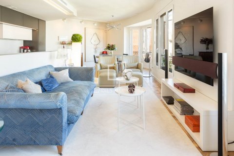 3 bedrooms apartment for sale in Barcelona, Catalonia, Spain № 8604 - photo 8