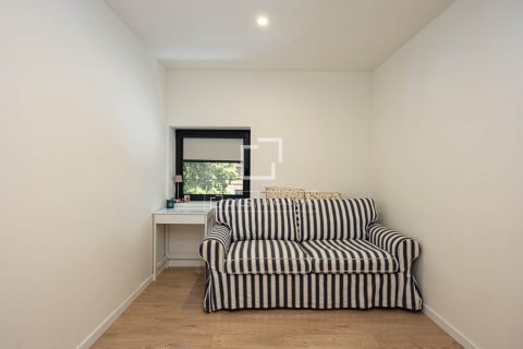 Apartamento de 2 dormitorios en venta en Barcelona, Cataluña, Spain № 8607 - foto 15