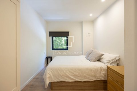 Apartamento de 2 dormitorios en venta en Barcelona, Cataluña, Spain № 8607 - foto 11