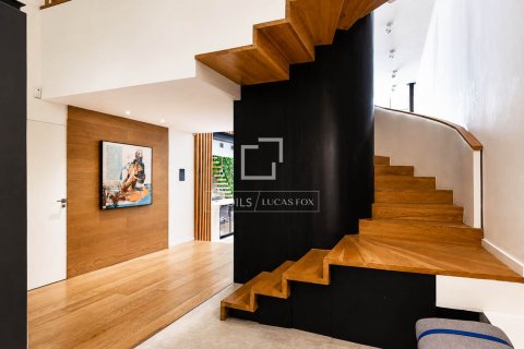 Купить виллу в Барселона, Испания с 6 спален, 339м², № 8608 - фото 24