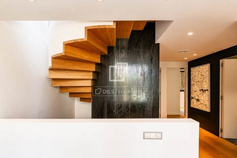 Купить виллу в Барселона, Испания с 6 спален, 339м², № 8608 - фото 25