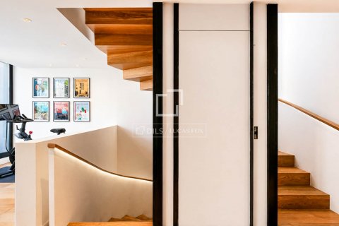 Купить виллу в Барселона, Испания с 6 спален, 339м², № 8608 - фото 29