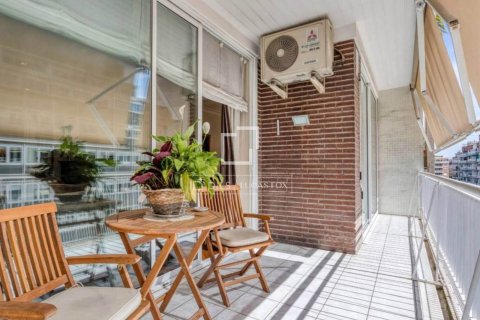 Купить квартиру в Барселона, Испания с 5 спален, 207м², № 8606 - фото 4